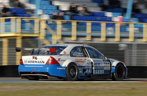 121027_race2_pol 121027_race2_pol