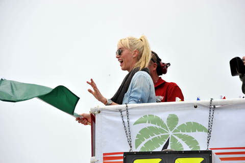 2013_st._petersburg_suzie_wheldon