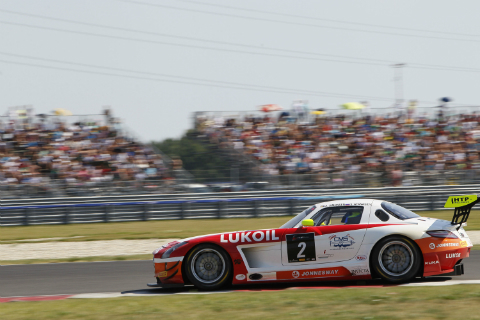 file42342120130818 FIA GT Slovakia 02 j353