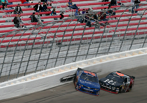 2013_las_vegas_1_larson_hit
