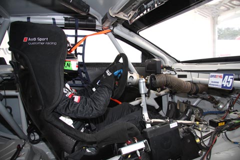 STS Morbidelli Cockpit