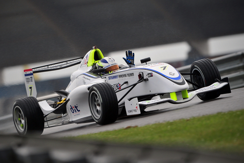 Derde auto voor Stuart Racing Team