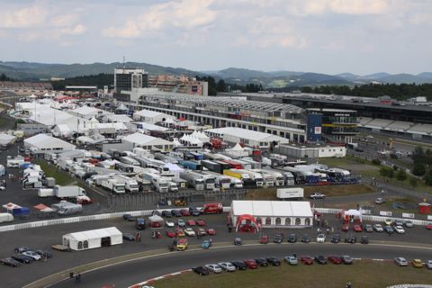 Groeten vanaf de AvD-Oldtimer Grand Prix op de Nürburgring