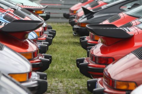 130809 OGP Porsche 911 rear