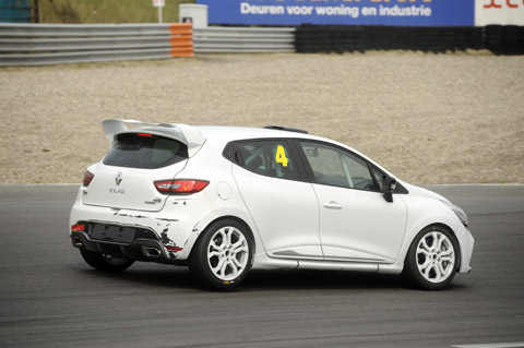 clio 022
