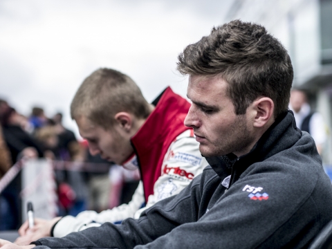 wsr-nurburgring-14-sun-12