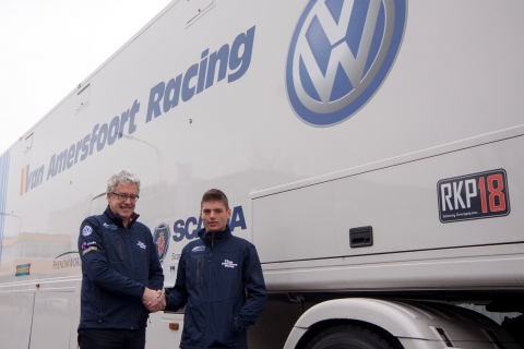 2014 Max Verstappen Van Amersfoort Racing contract 1