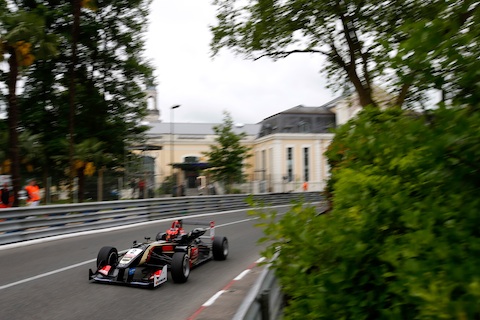 140509 F3 Quali Pau Ocon