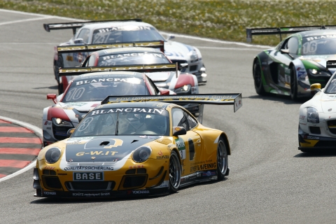 Persbericht - ADAC GT Masters 2014-pre3-ADAC-3-Van Lagen