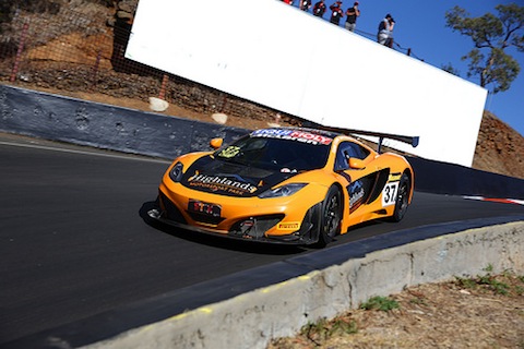 140209 Bathurst12H McLaren