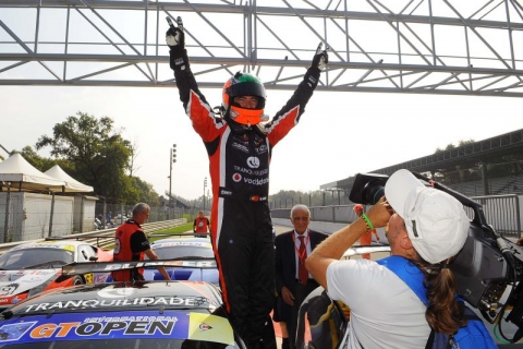 Monza podium R2