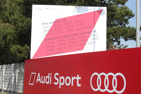 140619 Groeten LM Porsche Audi bord