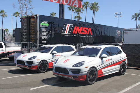 140417 Groeten LB Porsche IMSA