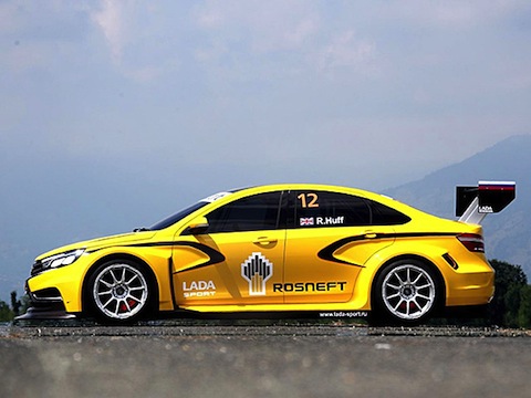 140829 WTCC Lada side