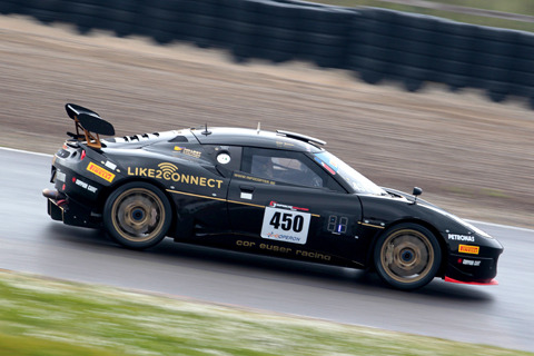Cor Euser wint enerverende race Sport-divisies
