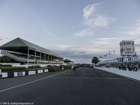goodwood-revival-2014-sun-86