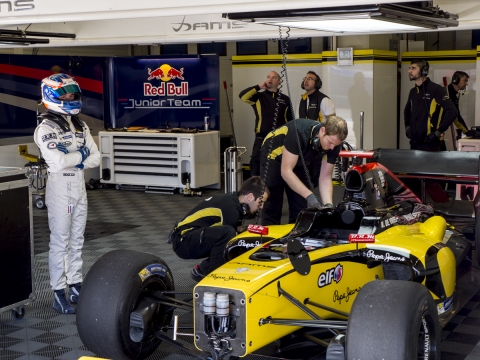 fr35-test-jerez-20150305-25