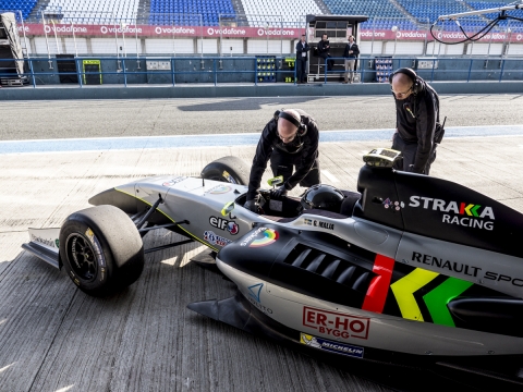 fr35-test-jerez-20150305-40