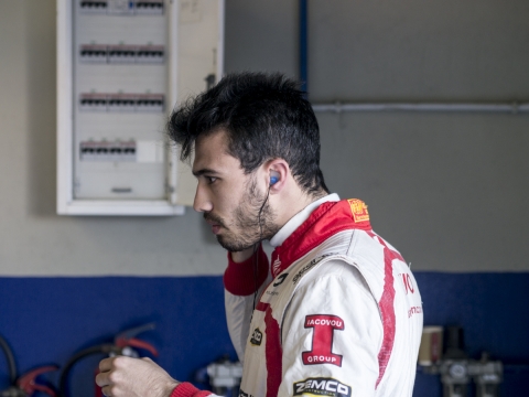 fr35-test-jerez-20150305-42