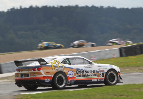 gt4groetnurburg05