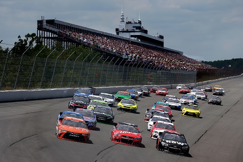  Martin Truex Jr bezorgt met zege aan kanker lijdende vriendin onvergetelijke dag in Pocono