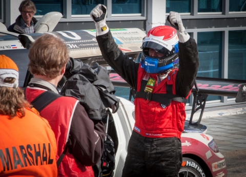 Frankenhout celebrating 800pix
