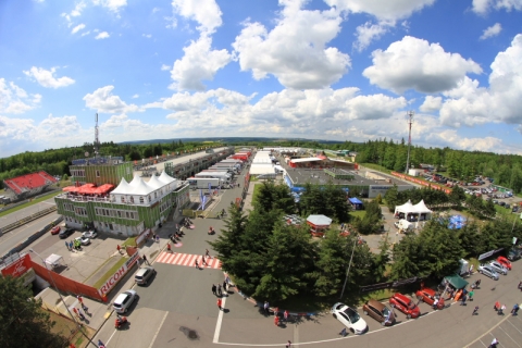 Paddock Automotodrom Brno 800pix