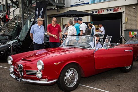 italia-paddock