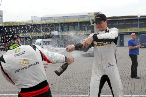 porschegroet16