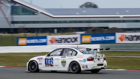 No102 JR Motorsport 800pix