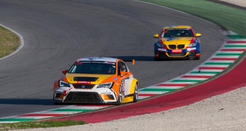 Touring cars 800pix
