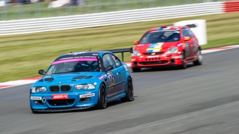 Impression touring cars TCES1 800pix
