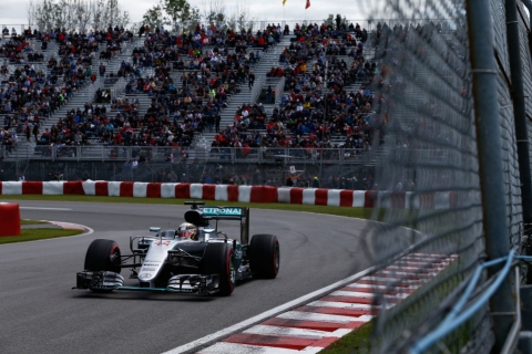 Hamilton houdt Vettel af in Canada, Verstappen sterk naar P4
