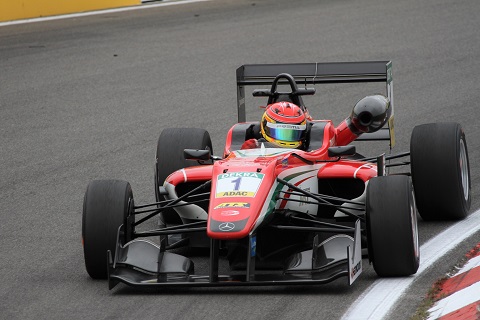 F3 Stroll R1