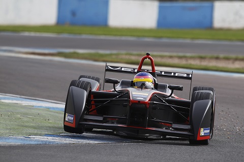 Jacques Villeneuve verlaat kampioenschap voortijdig