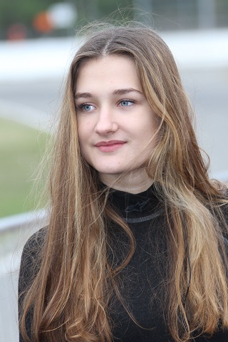 2016 Julia 2