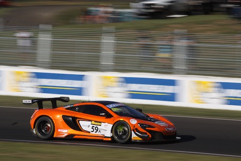 160207 Bathurst Race McLaren action