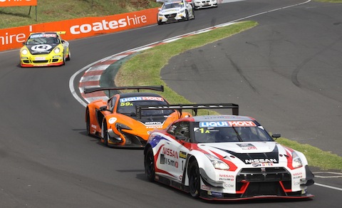 160207 Bathurst Race Nissan McLaren