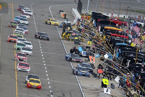 Pitstop Logano