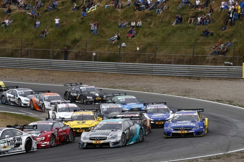 Persbericht - DTM-2016-pre1-HochZwei 1-PB