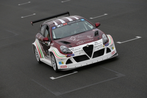 Alfa Romeo Giulietta TCR 4
