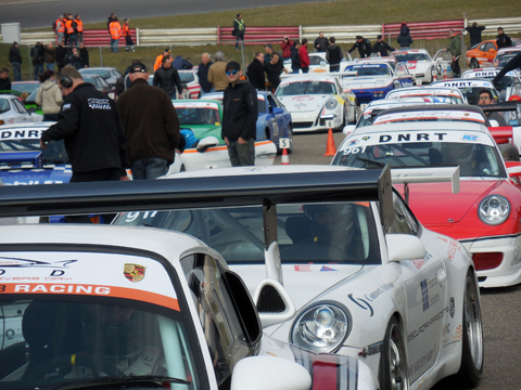 480 porsches 0904