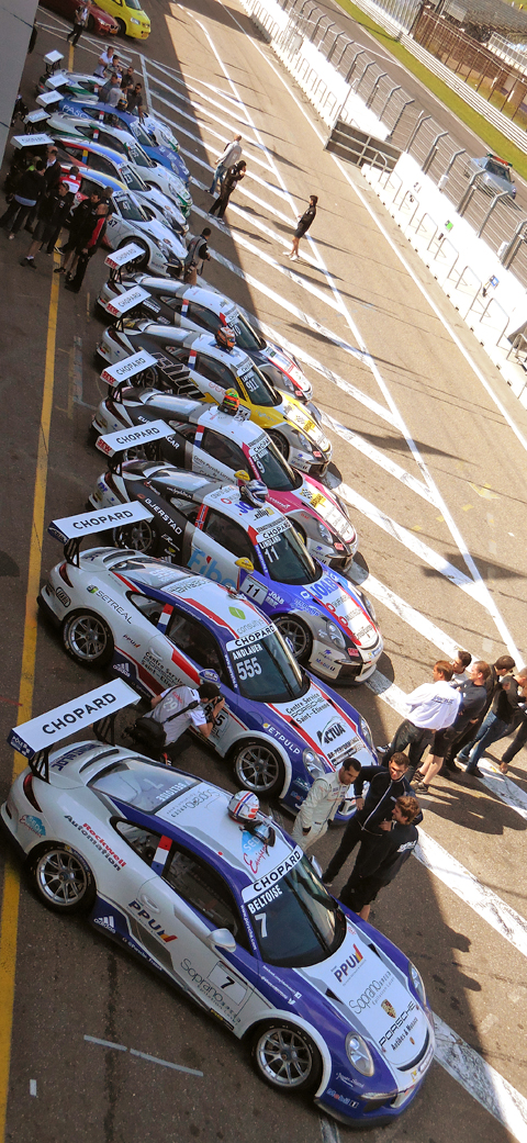 480 rij porsches