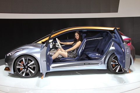 2016 Nissan