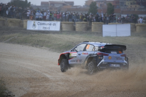 Neuville06IT16rk-078