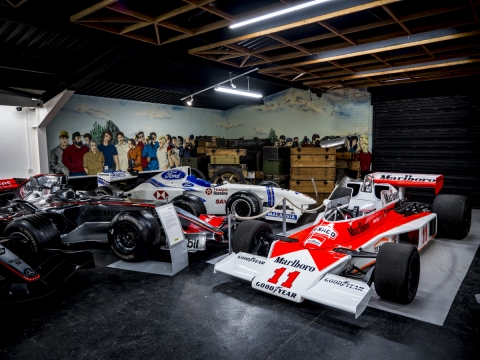 grandprixcollection-20160225-20