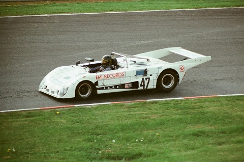 Lola T 296