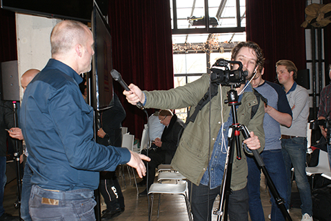 rtn interviewercameraman
