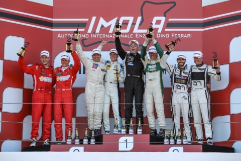 Podium Overall Hankook 12H IMOLA 800pix