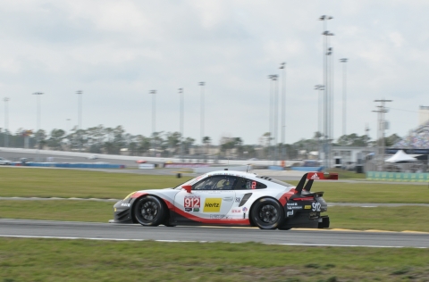 912